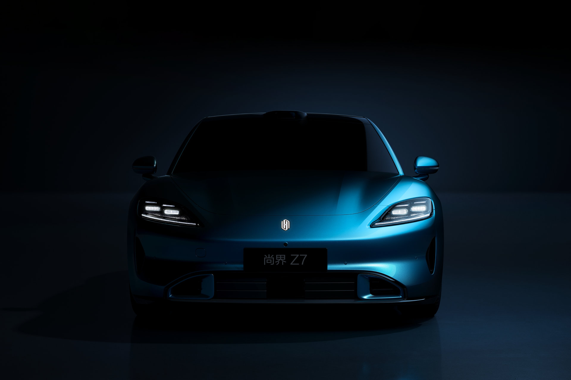 Front view of the Shangjie Z7, showing the car's Urban Glow Headlights.