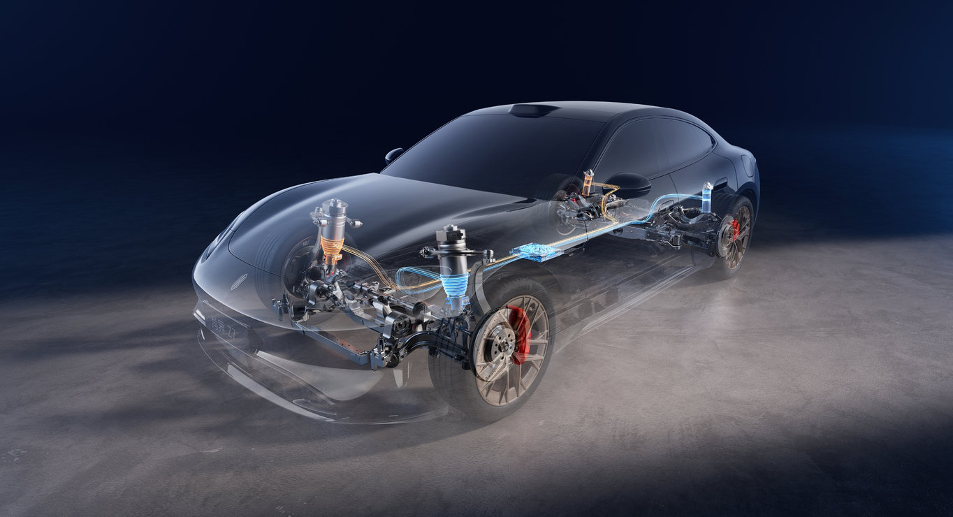 Interior view of the Shangjie Z7, showing the car's double-wishbone and rear five-link independent suspension.