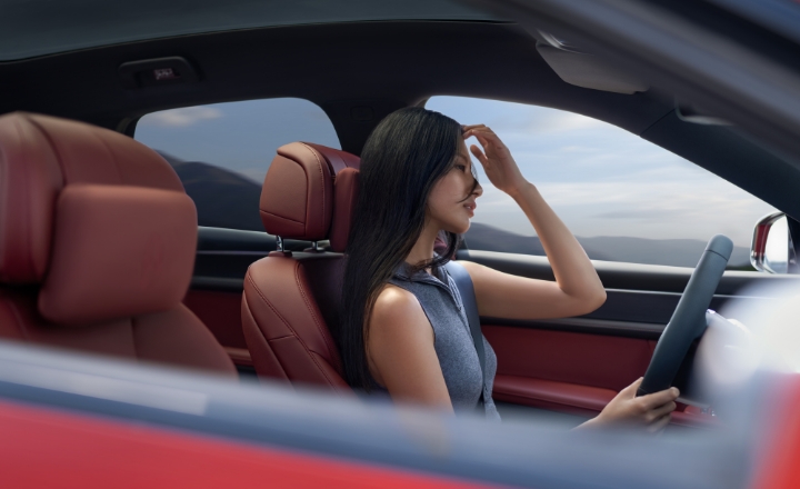 AITO New M5 Ultra active safety