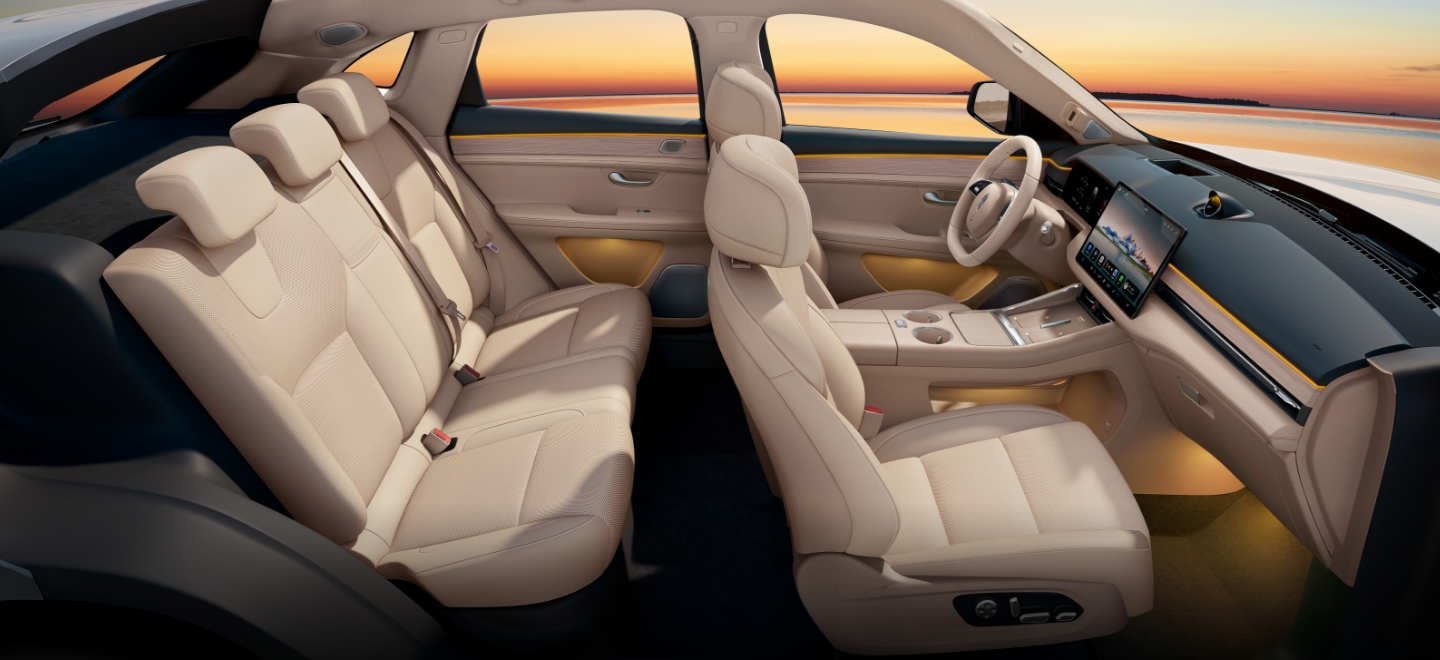 AITO New M5 Ultra Comfort Cloud seats throughout
