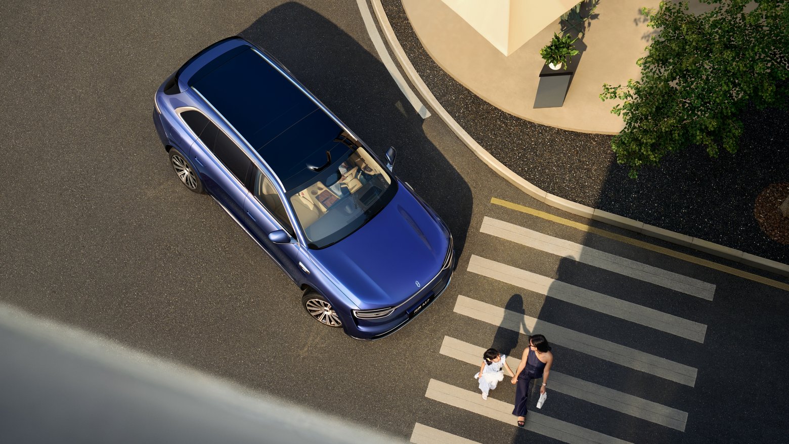 AITO M7 Forward 3 Distributed 4D Millimetre-Wave Radars
