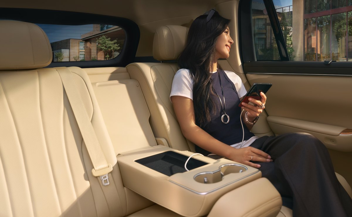 AITO M7 Motion-Sickness Relief