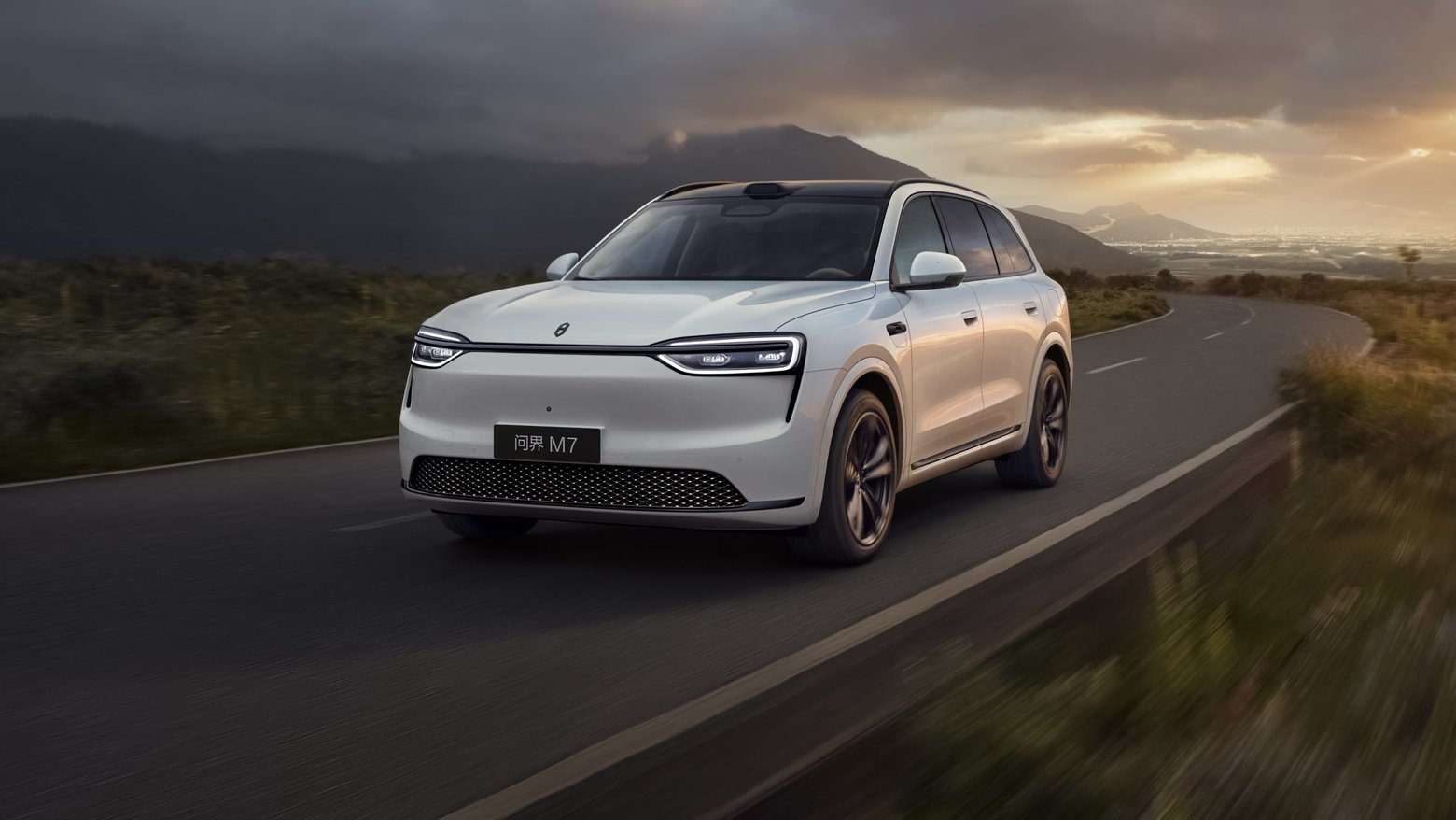 AITO M7 EV