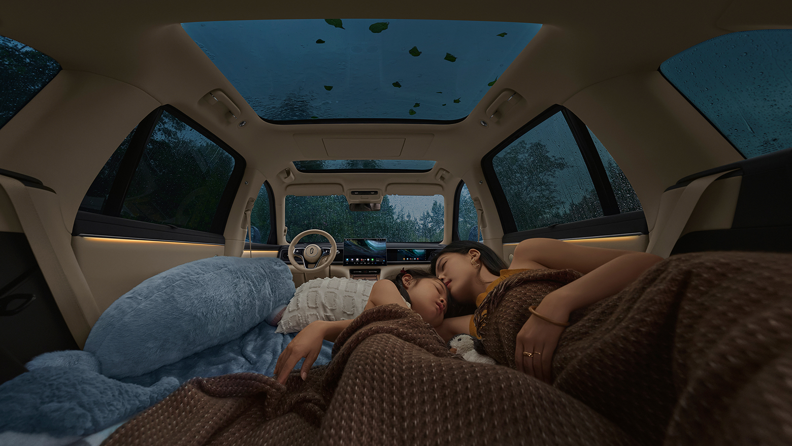 AITO M7 Big Bed Mode