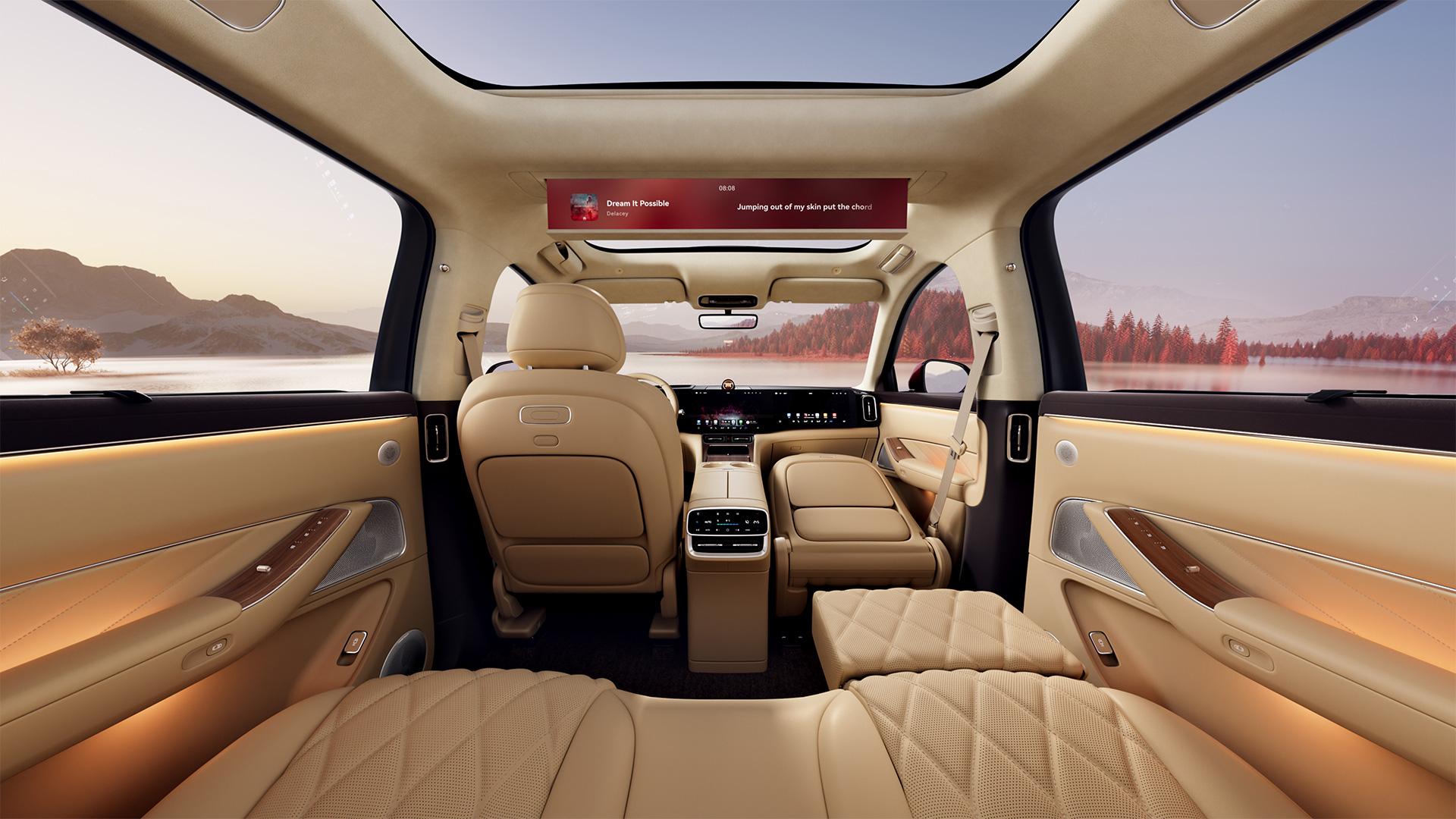 Showing the intelligent screen facilities inside the AITO M8
