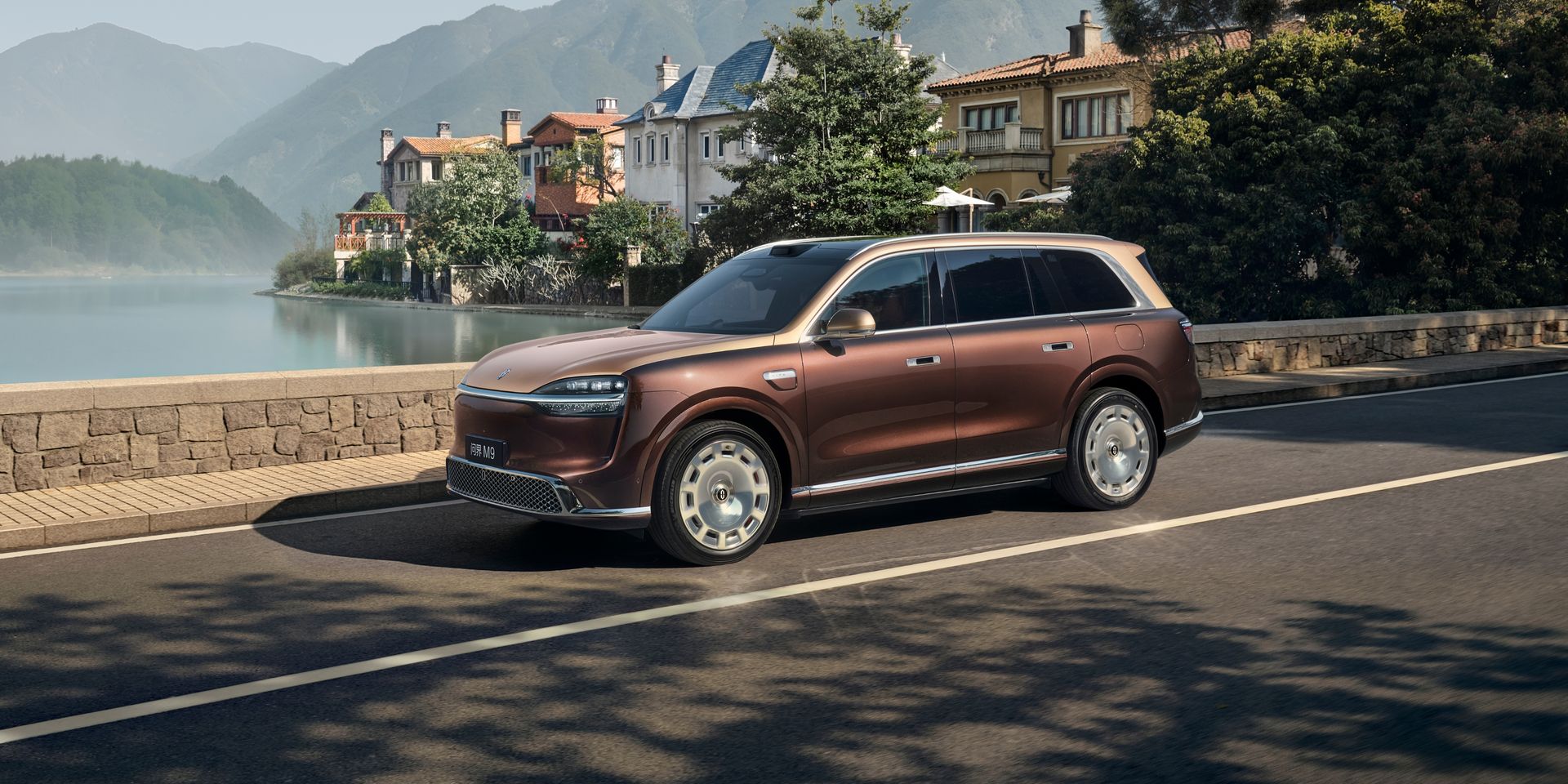 AITO M9 EV