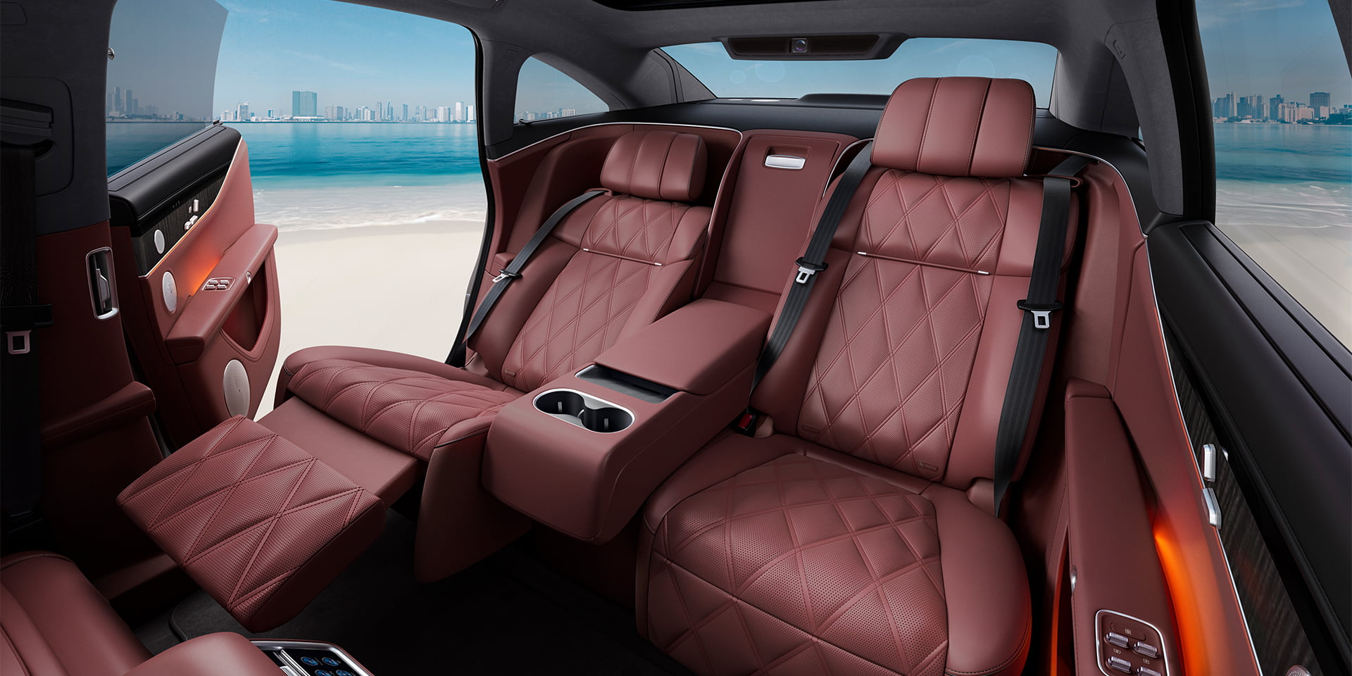 Stelato S9 Nebula Red interior