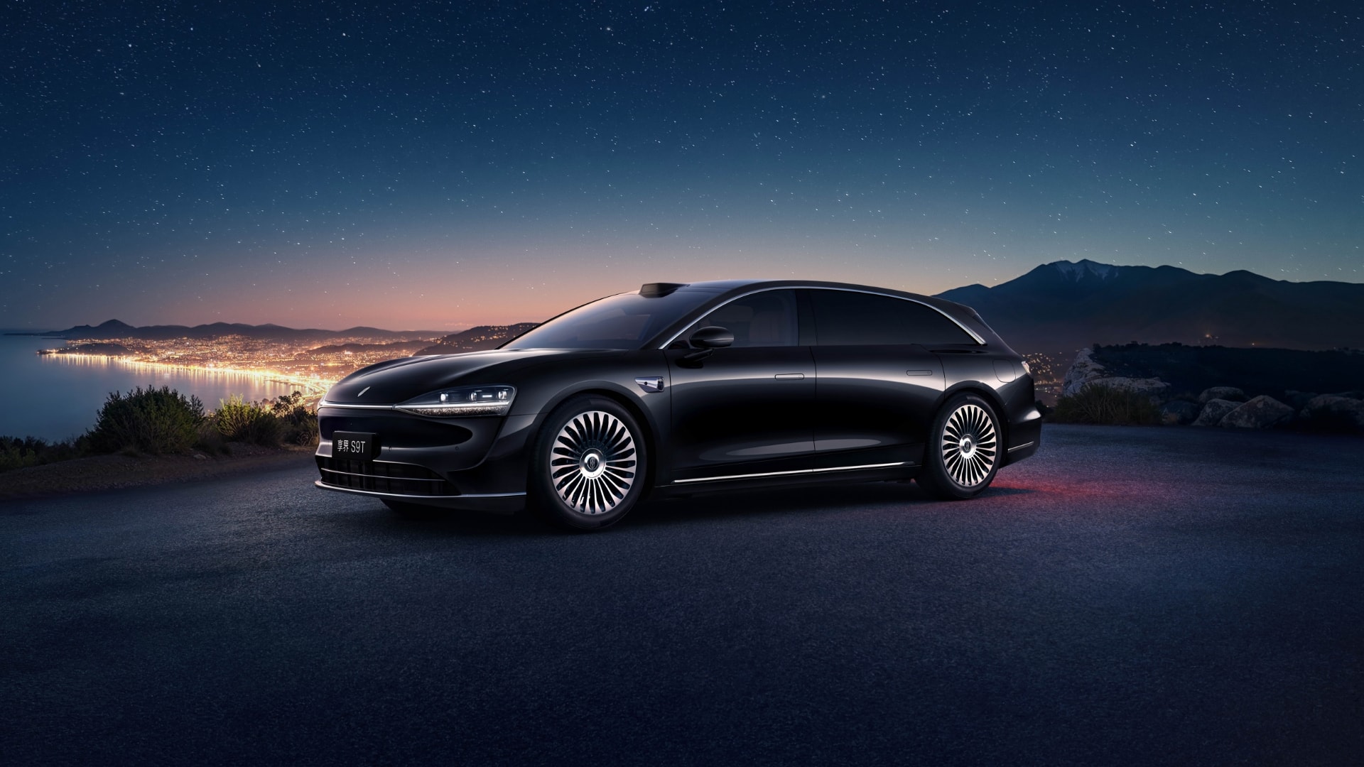 Stelato S9T Gilded Black exterior